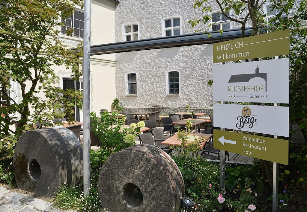 Hotel Restaurant Klosterhof Gutenzell-Hürbel Extérieur photo